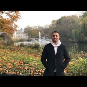 Meet your Posher, Anthony